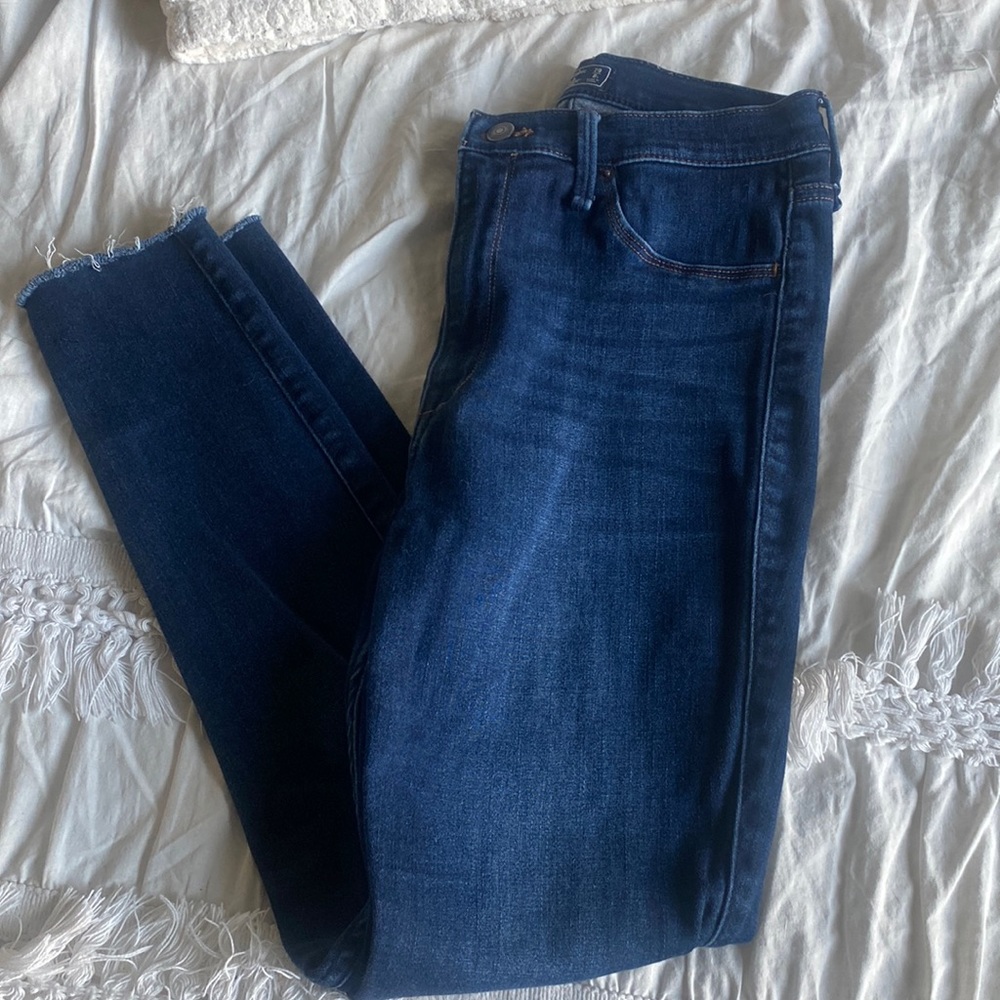 Abercrombie ultra high rise jean legging